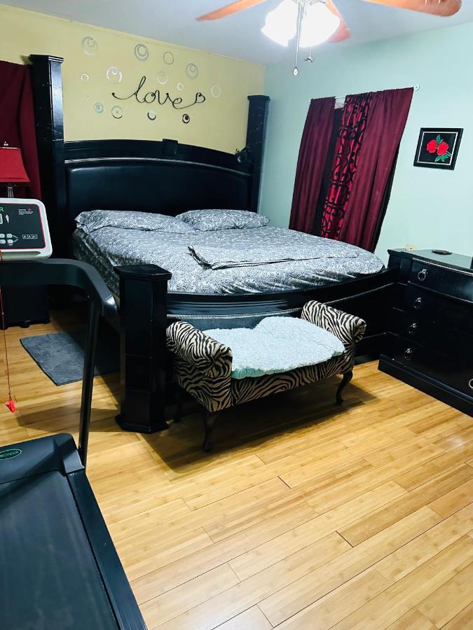 Colorful 3 Bedrooms Twin Home Near Center Filadelfia Esterno foto