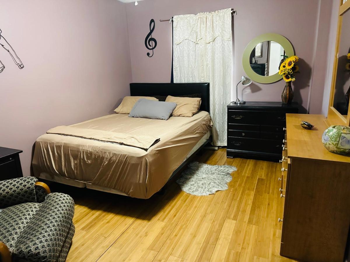 Colorful 3 Bedrooms Twin Home Near Center Filadelfia Esterno foto